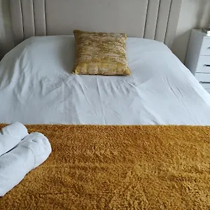  Villa Superior Three Bedroom House With Sea View United Kingdom